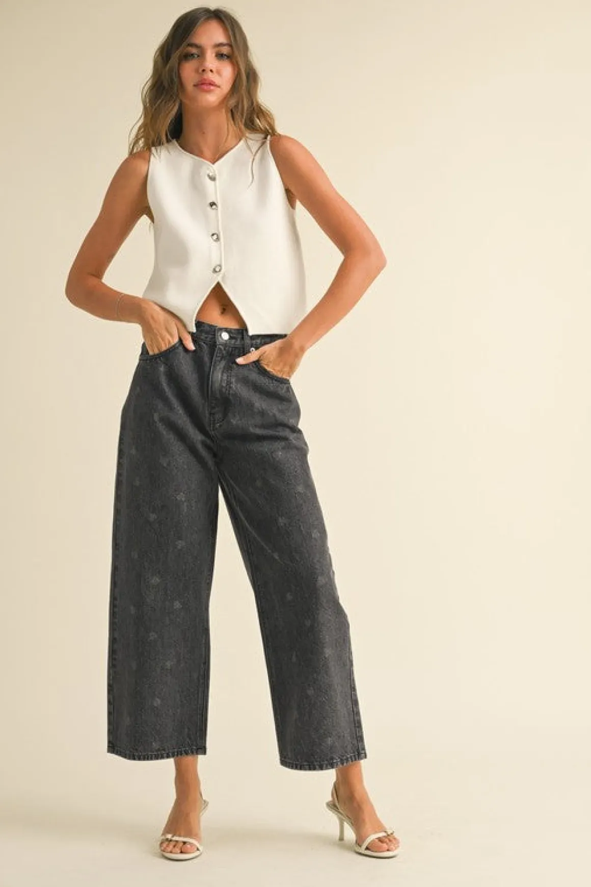 Alexis Sleeveless Button Down Knit Vest White