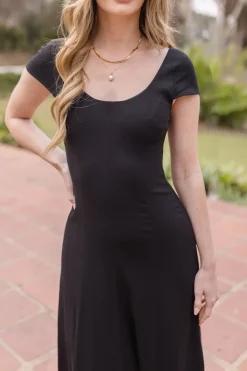 Aliyah Short Cap Sleeve Stretch Linen Midi Dress Black