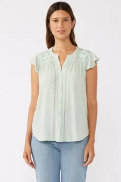 Angie Short Flutter Sleeve Button Down Embroidered Top Mint