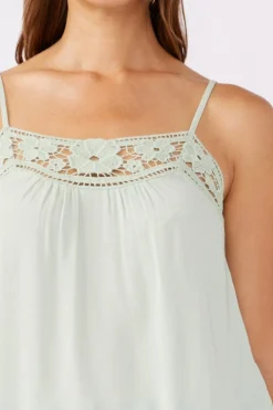 Anne Sleeveless Floral Lace Trim Top Mint
