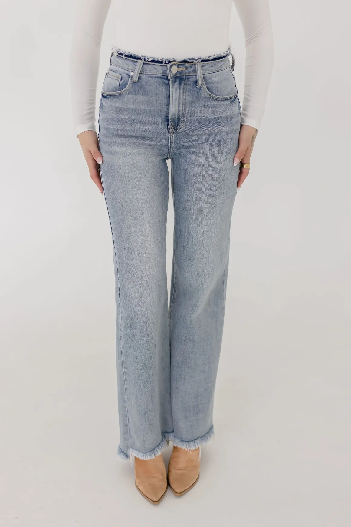 Ava High Rise Wide Leg Jeans Light Wash