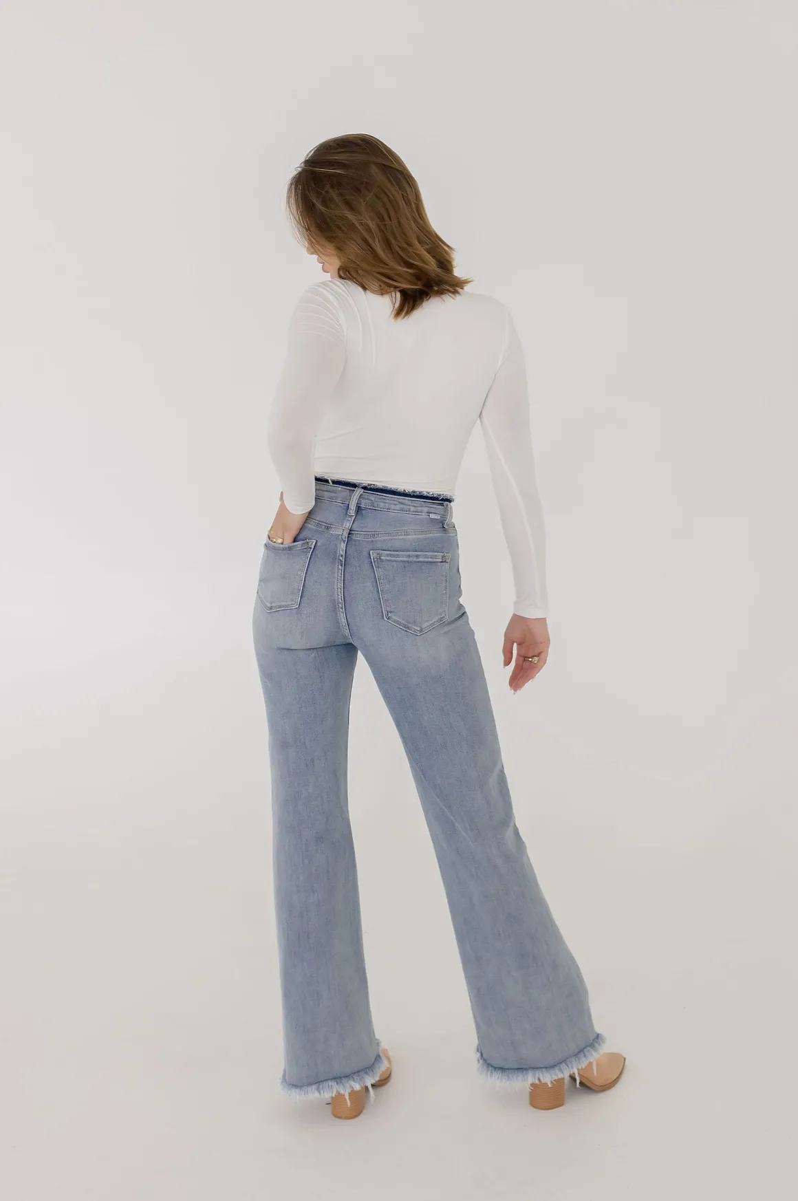 Ava High Rise Wide Leg Jeans Light Wash