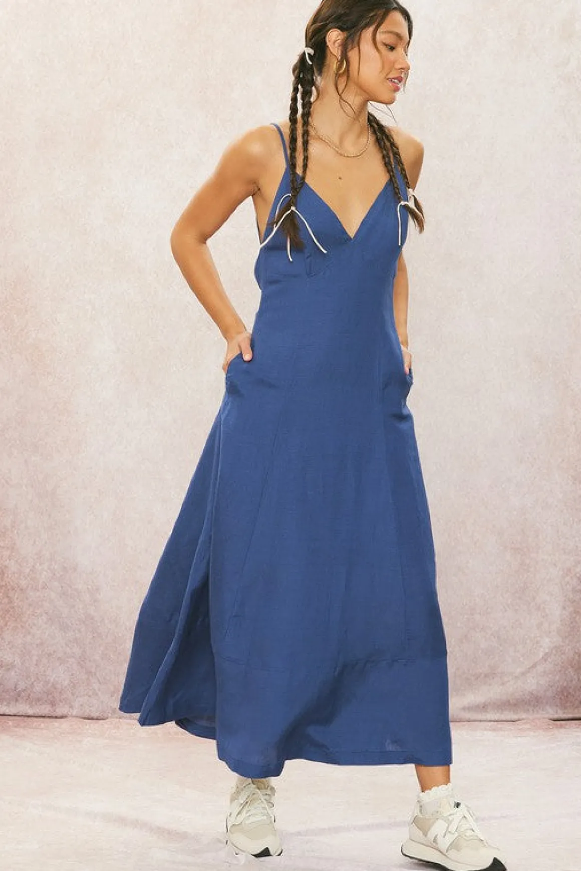 Britton Sleeveless Open Back Linen Maxi Dress Navy