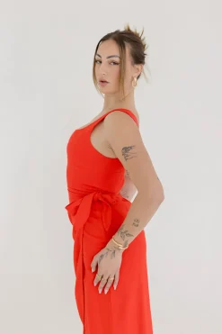 Brynn Sleeveless Tulip Hem Wrap Linen Midi Dress Red