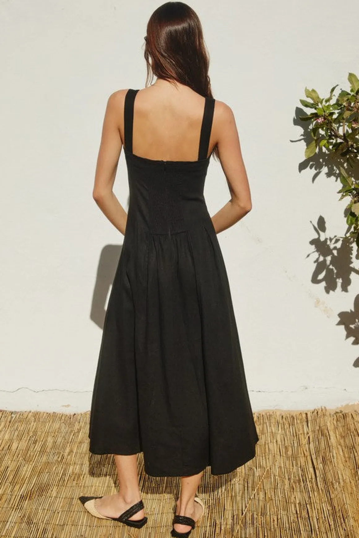 Christine Sleeveless Linen Midi Dress Black