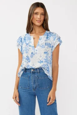 Doreen Short Ruffle Sleeve Floral Print Top Blue