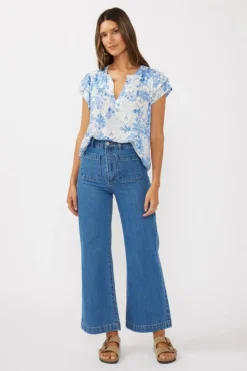 Doreen Short Ruffle Sleeve Floral Print Top Blue