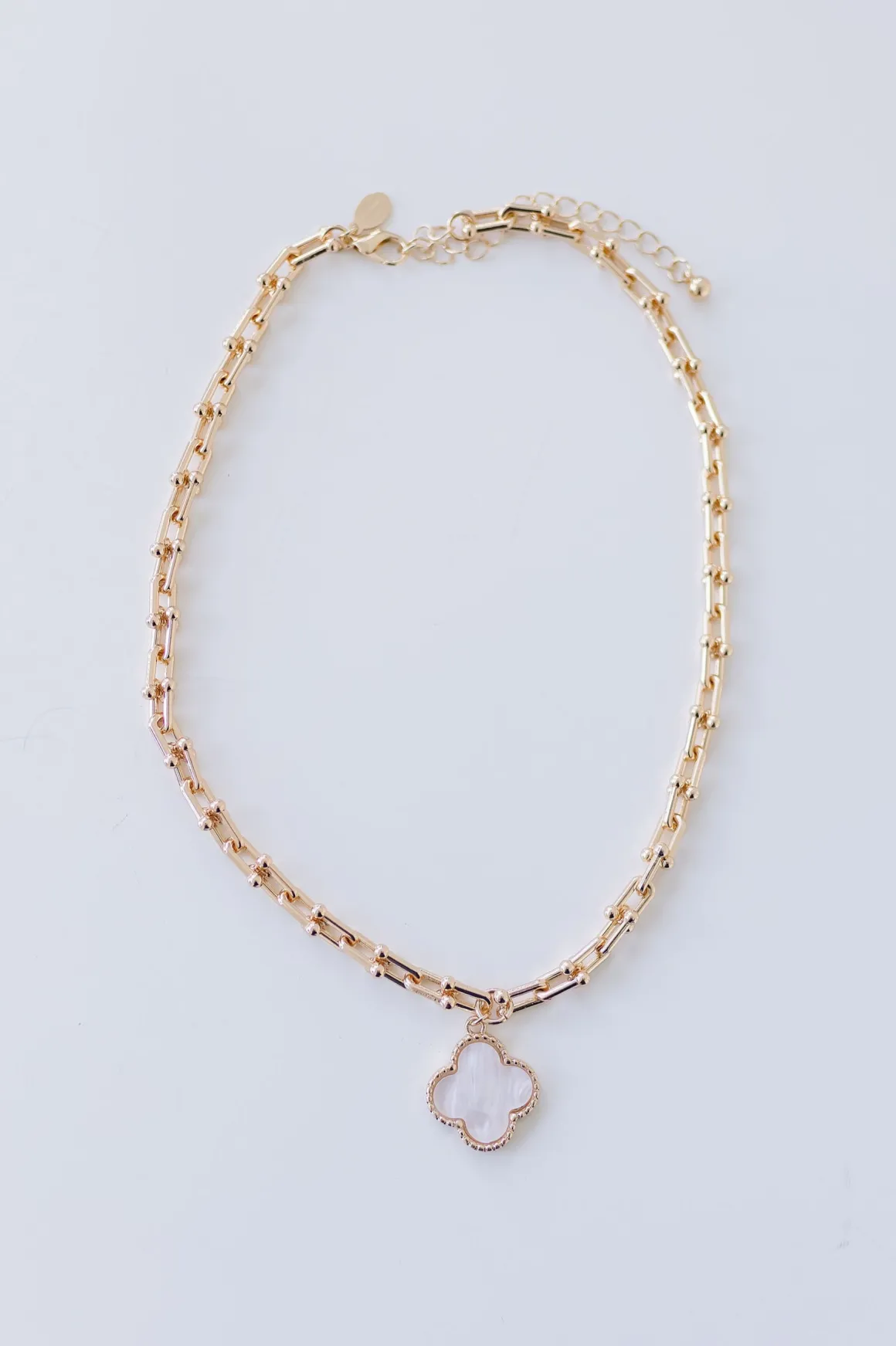 Dylan Stone Clover Pendant Necklace Gold