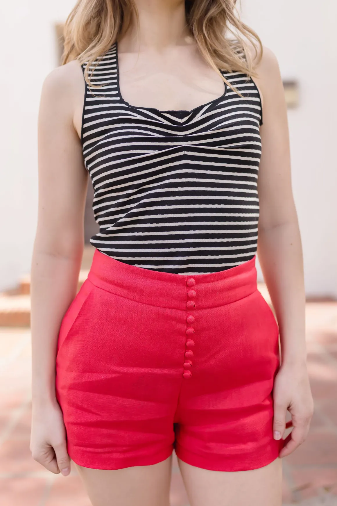 Emery High Waist Linen Shorts Red