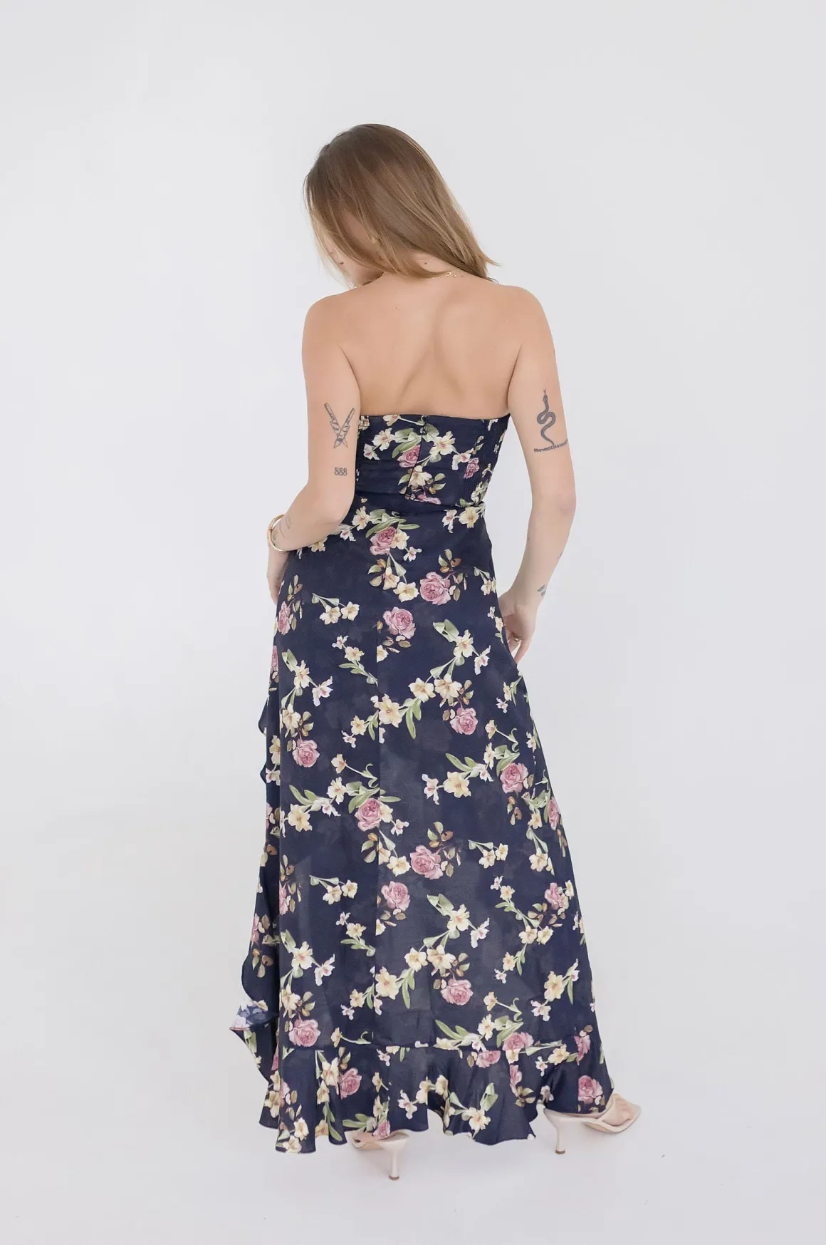 Emmy Sleeveless Floral Print Asymmetrical Hem Maxi Dress Black