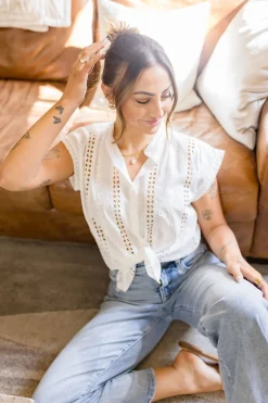 Ginger Short Sleeve Eyelet Floral Print Top White