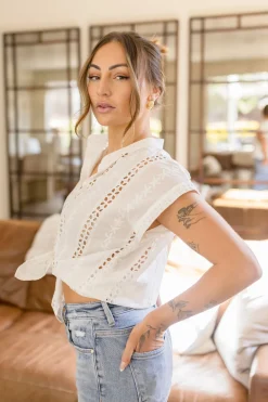 Ginger Short Sleeve Eyelet Floral Print Top White