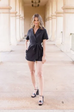 Hailey Short Sleeve Lapel Collar Waist Tie Romper Black
