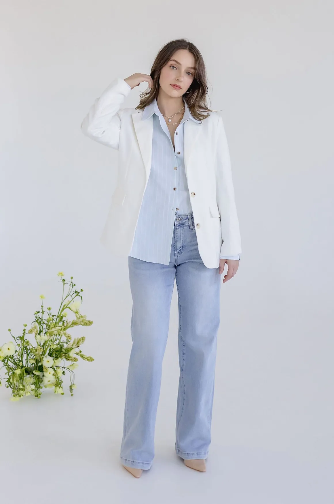 Halle Long Sleeve Notched Lapel Linen Blazer White