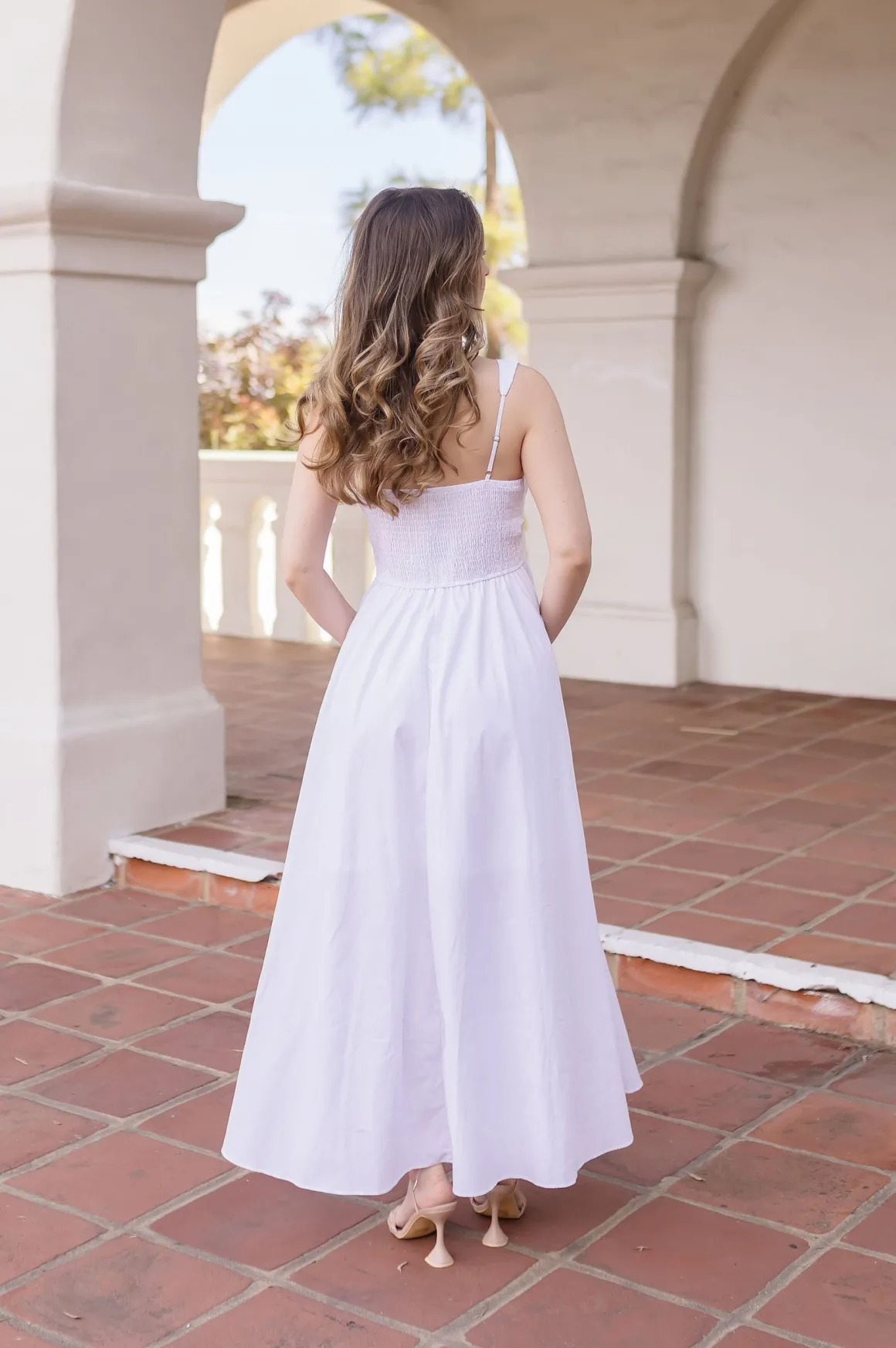 Julianne Sleeveless Pleated Front Tie Maxi Dress White