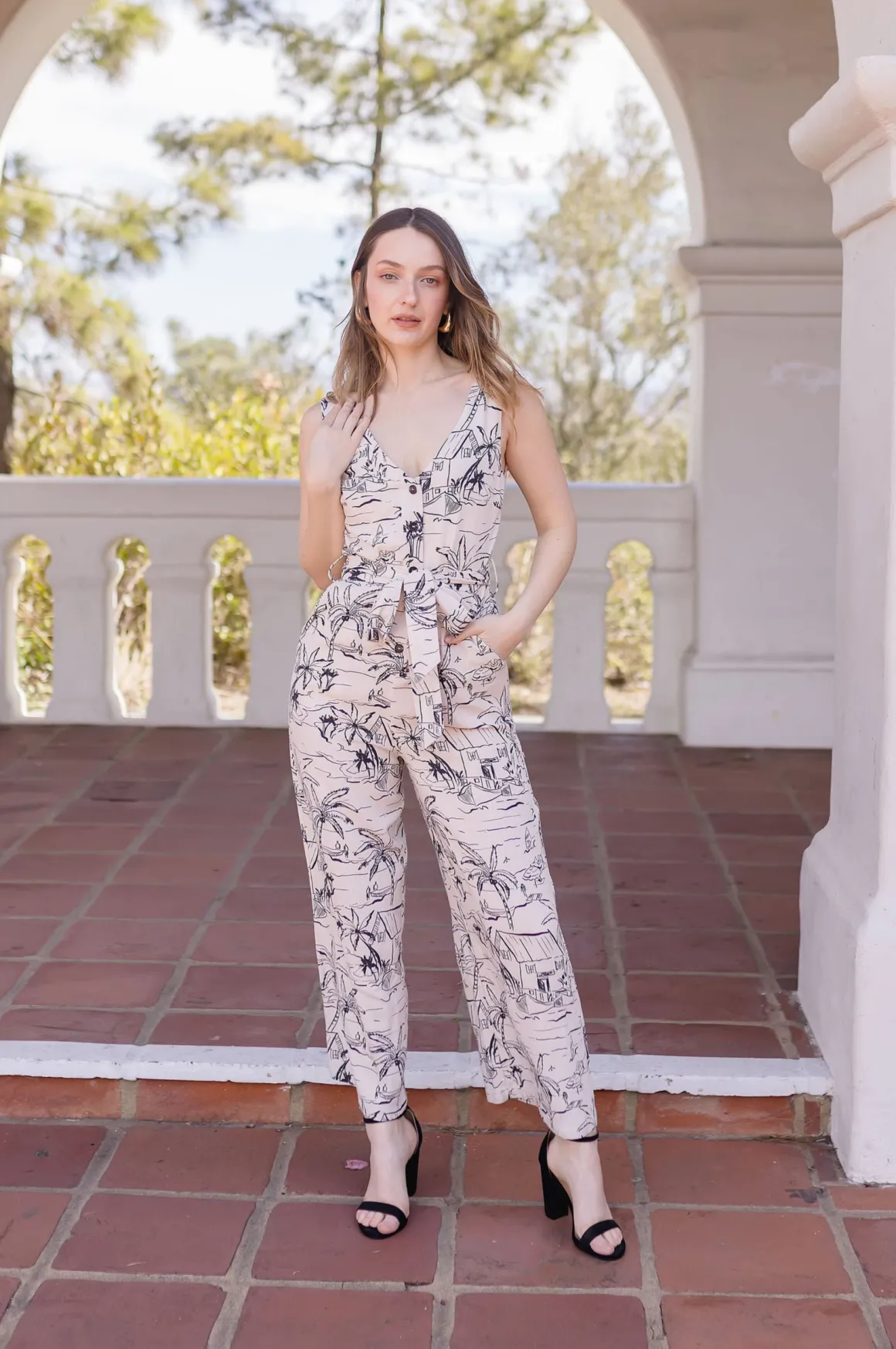 Kellan Sleeveless Waist Tie Abstract Print Jumpsuit White