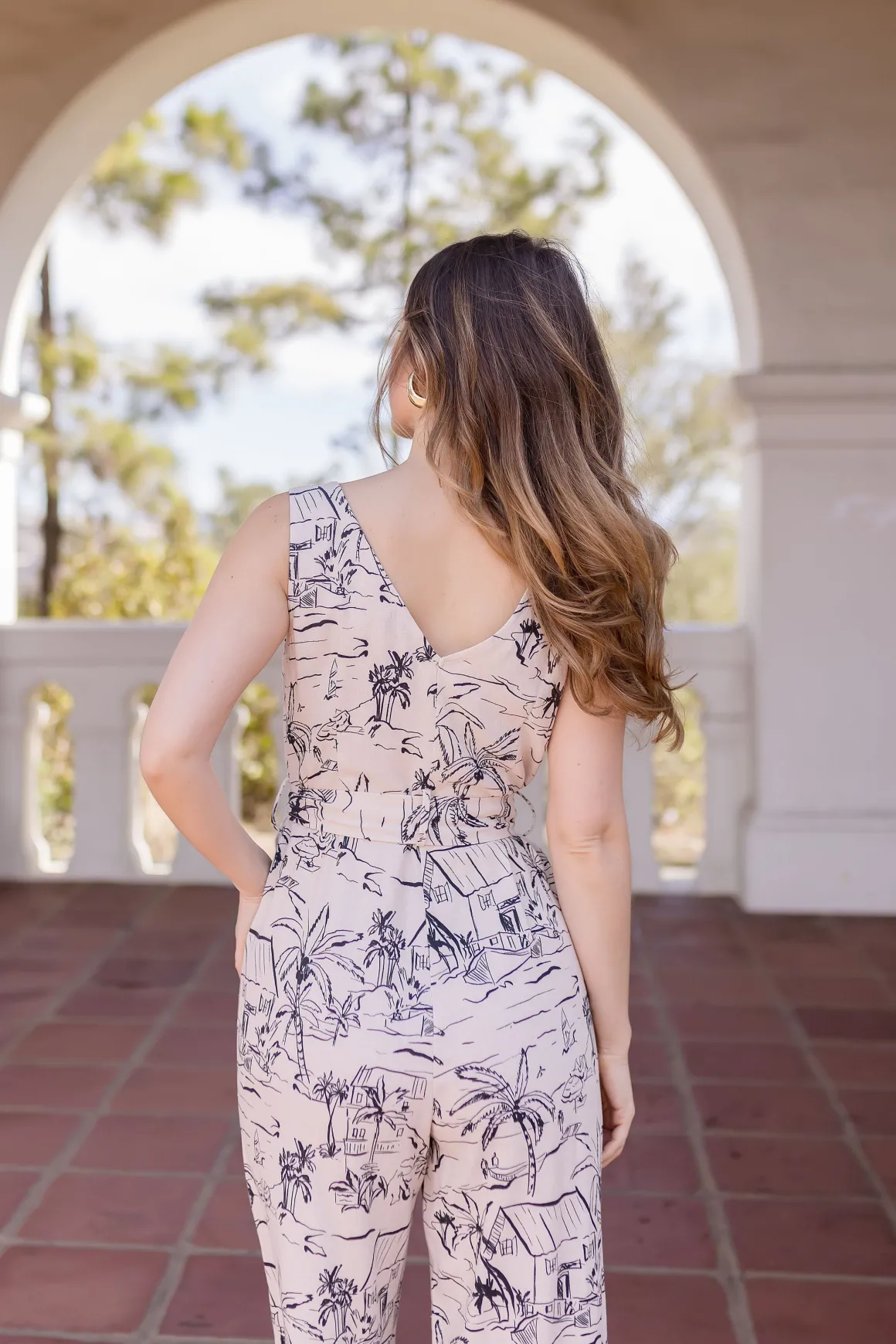 Kellan Sleeveless Waist Tie Abstract Print Jumpsuit White