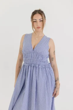 Leigh Sleeveless Stripe Print Shirred Waist Midi Dress Blue