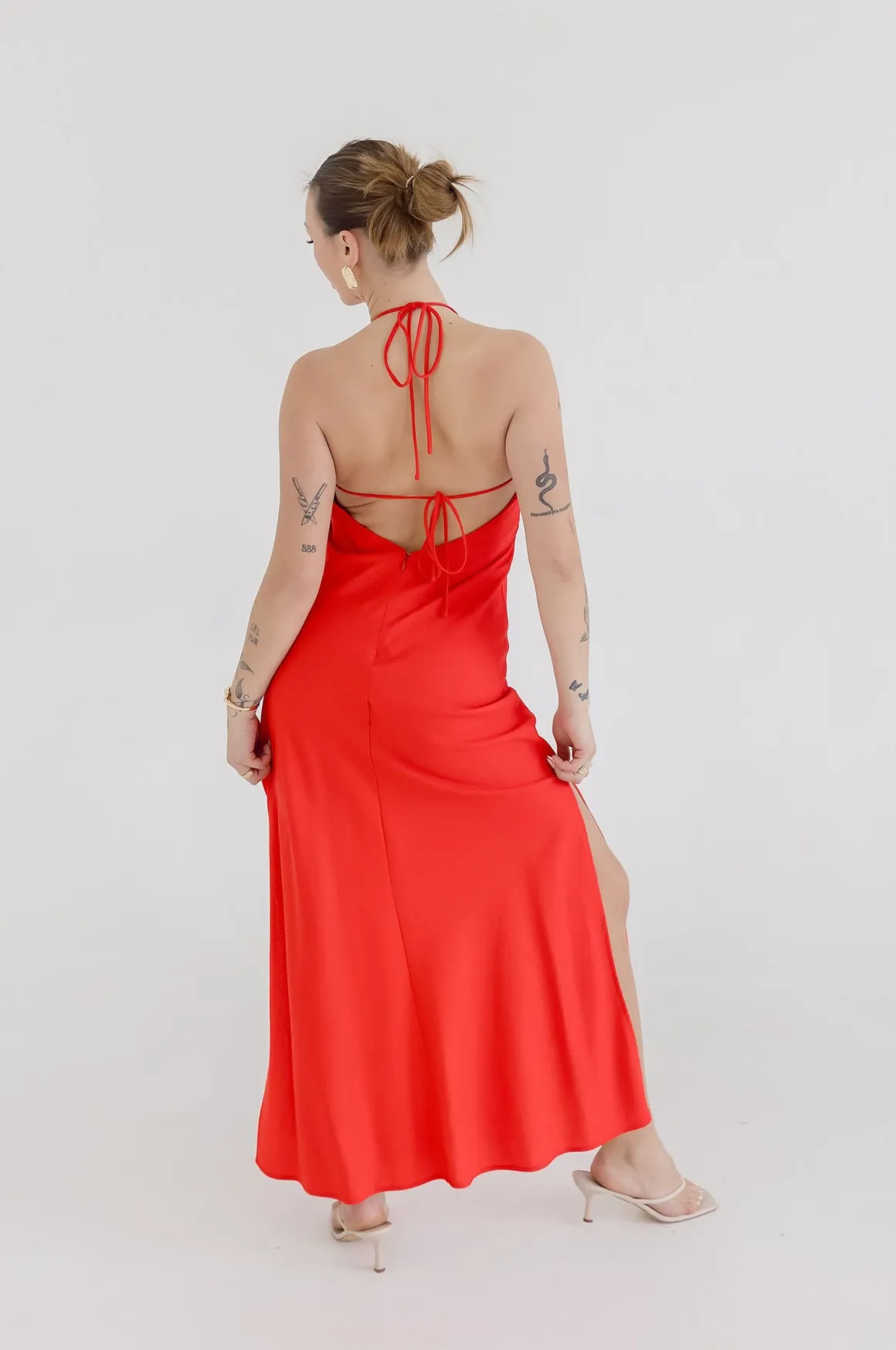 Leticia Sleeveless Halter Tie Maxi Dress Red
