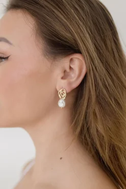 Lori Textured Drop Pearl Earrings Gold