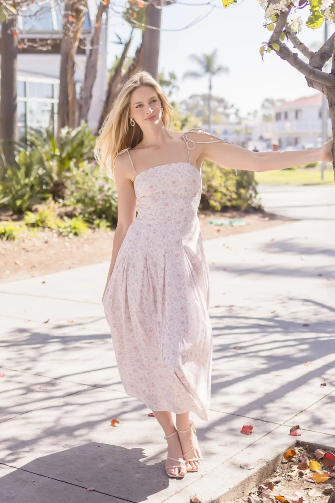 Marcella Sleeveless Shoulder Tie Floral Print Cut Out Midi Dress Blush