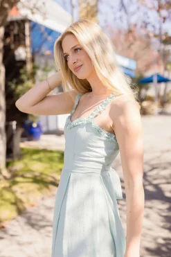 Mckayla Sleeveless Ruffle Trim Midi Dress Mint