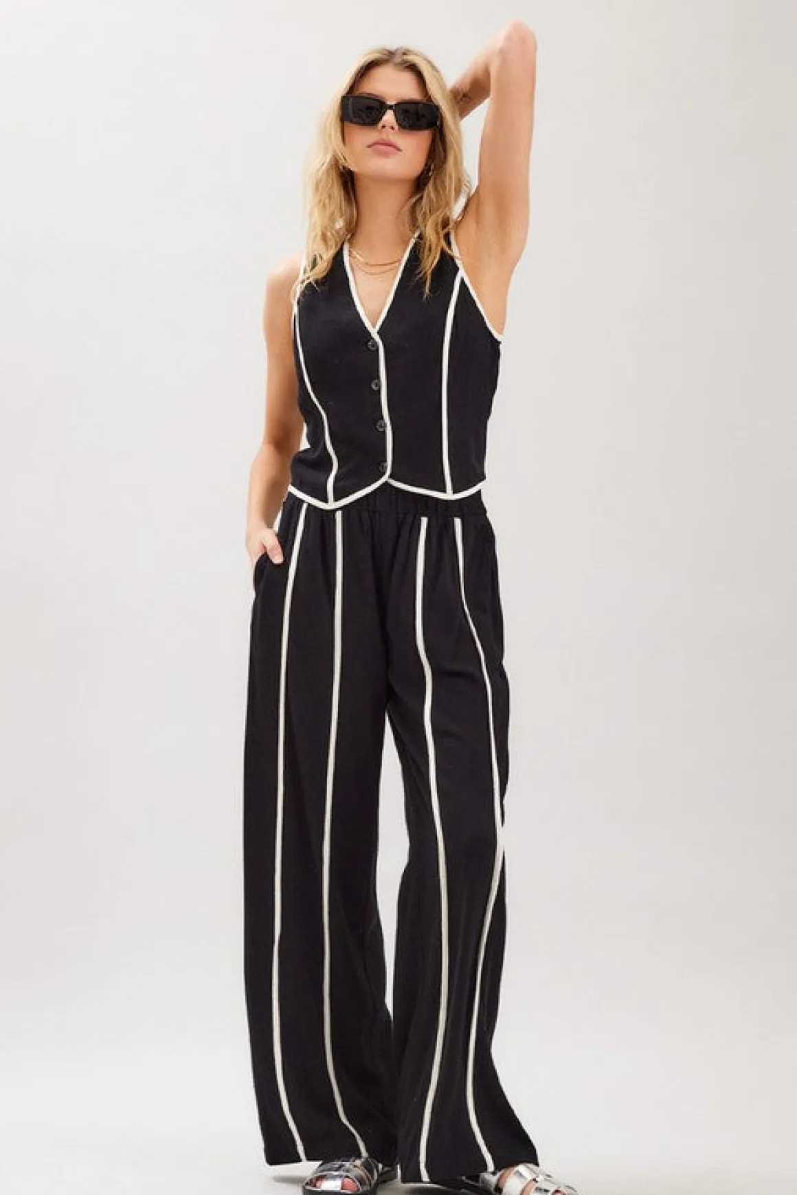 Mercy Sleeveless Contrast Linen Vest And Pants Black