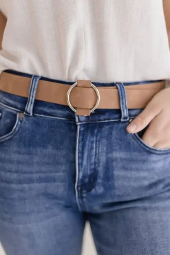 Quinn Adjustable Circle Buckle Belt Taupe