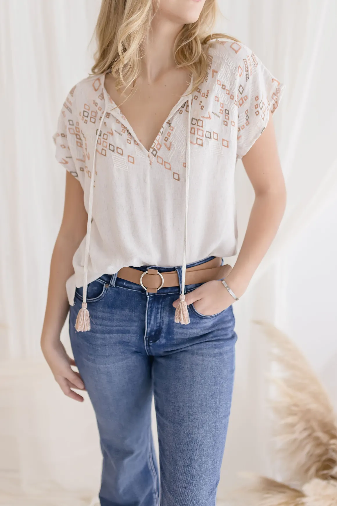 Quinn Adjustable Circle Buckle Belt Taupe