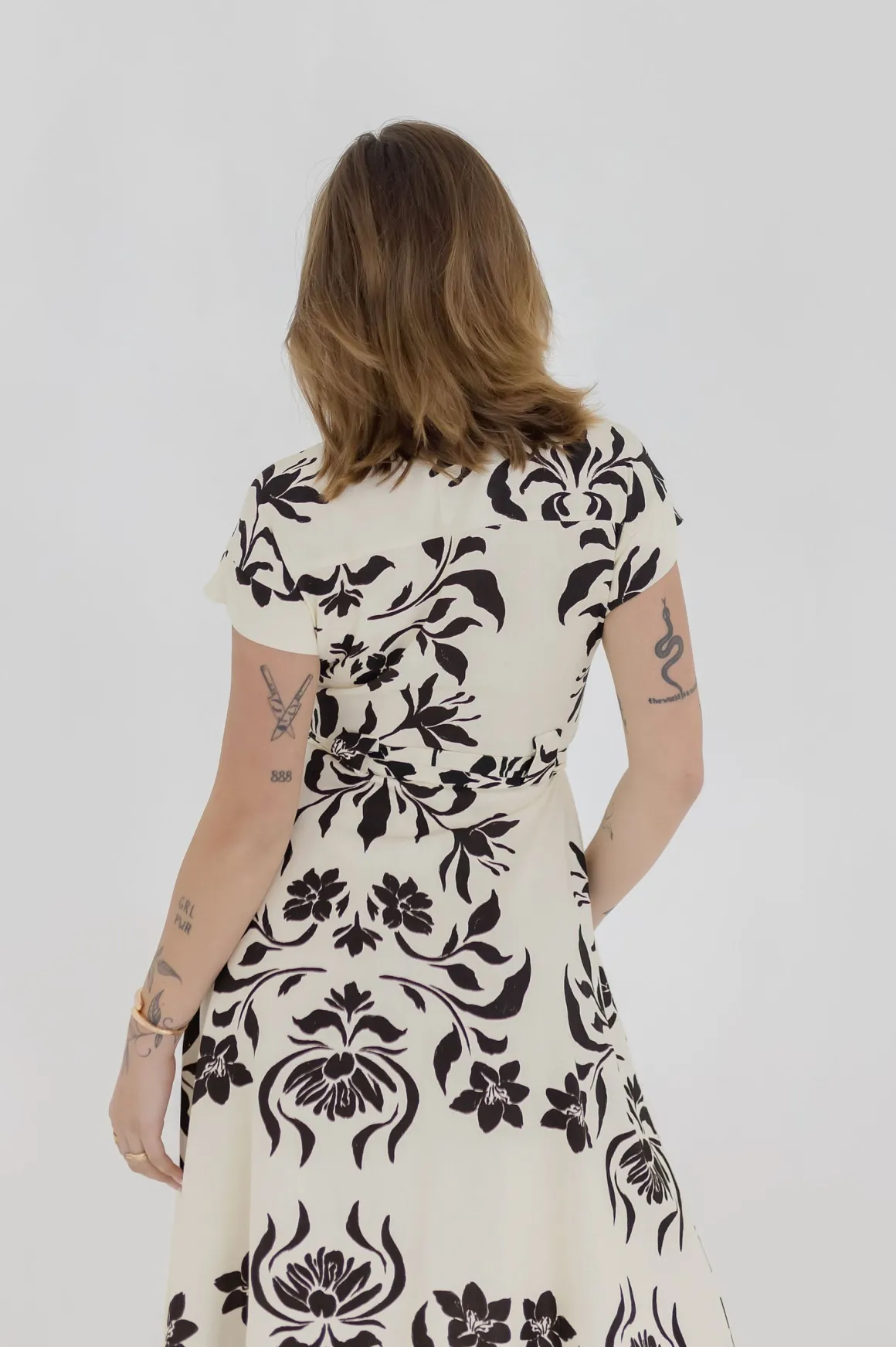 Renata Short Sleeve Button Down Waist Tie Floral Print Midi Dress White