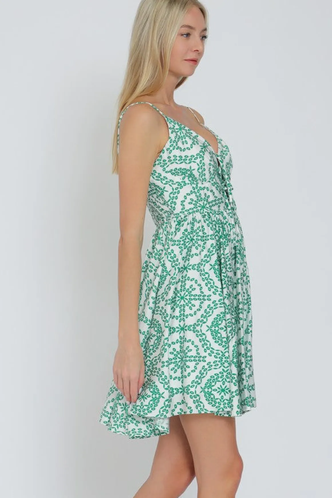 Sami Sleeveless Front Tie Abstract Print Mini Dress Green