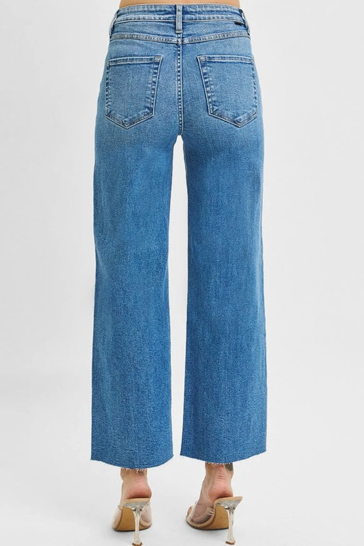 Scarlett High Rise Crop Wide leg Jeans Medium Wash