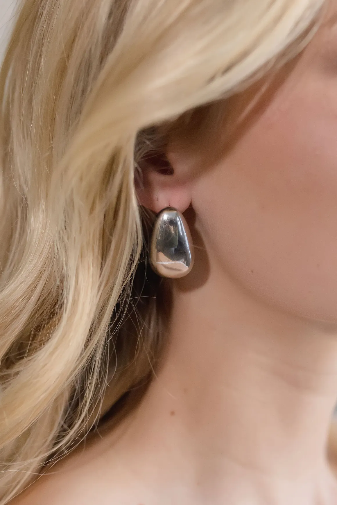 Sutton Chunky Teardrop Earrings Silver