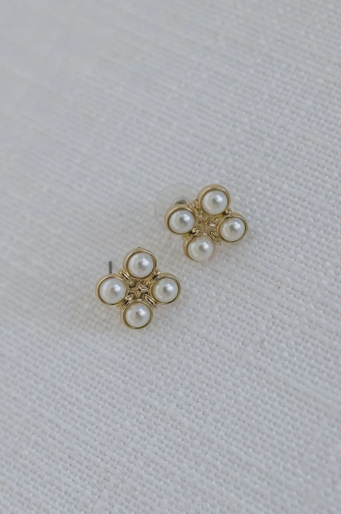 Sylvie Multi Pearl Stud Earrings Gold