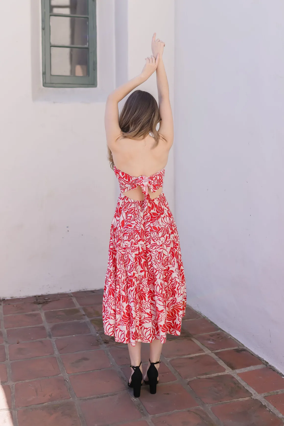 Vanessa Sleeveless Back Tie Floral Print Midi Dress Red