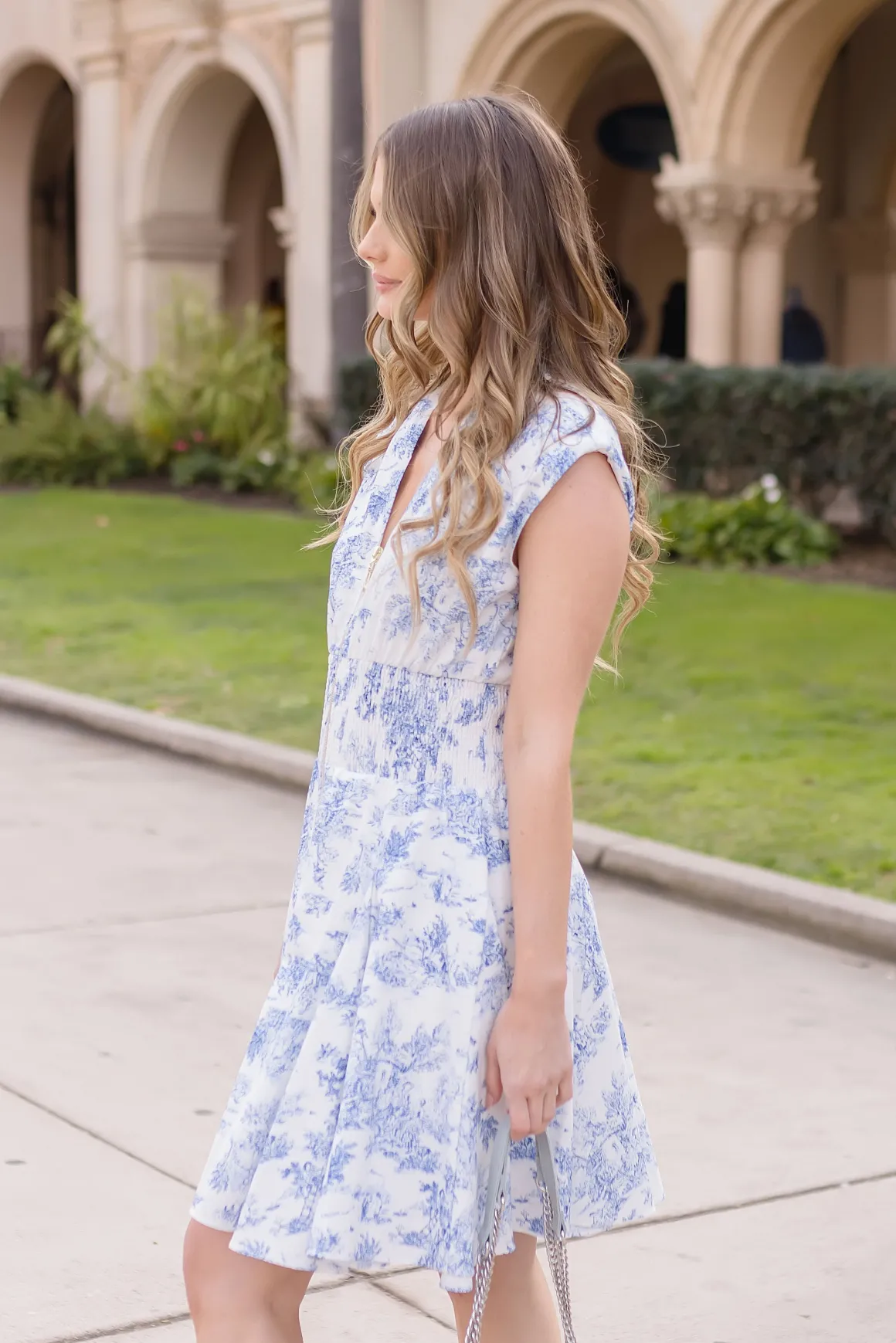 Vickie Shoulder Pad Sleeve Abstract Print Zip Up Mini Dress Blue