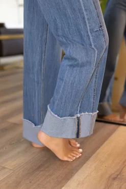 Waitlist 6/5 ♥ Carol High Rise Cuffed Wide Leg Jeans Medium Wash