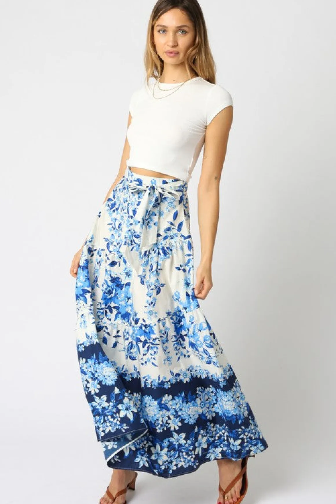 Waitlist 4/4 ♥ Donna High Waist Tie Floral Print Maxi Skirt Blue