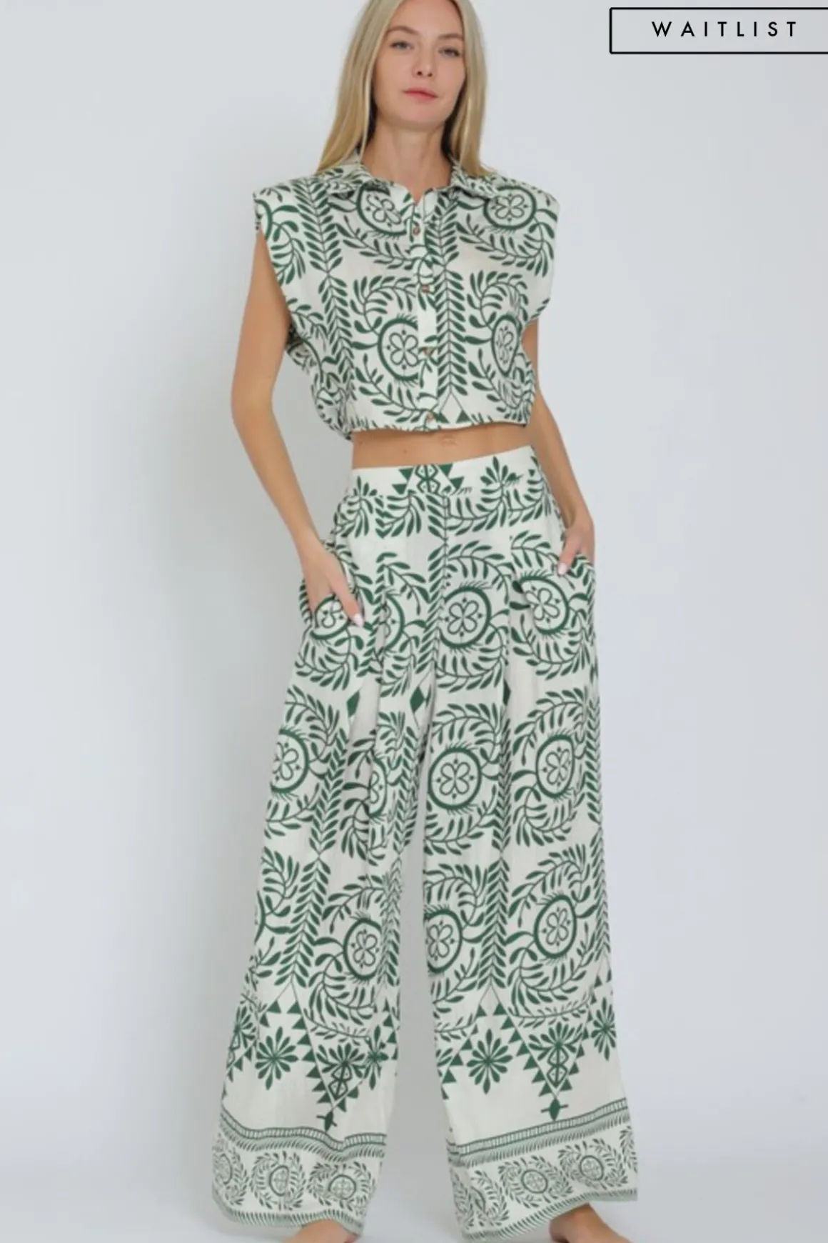 Waitlist 5/20 ♥ Jaclyn Sleeveless Shoulder Pad Printed Top And Wide Leg Pants Set Green