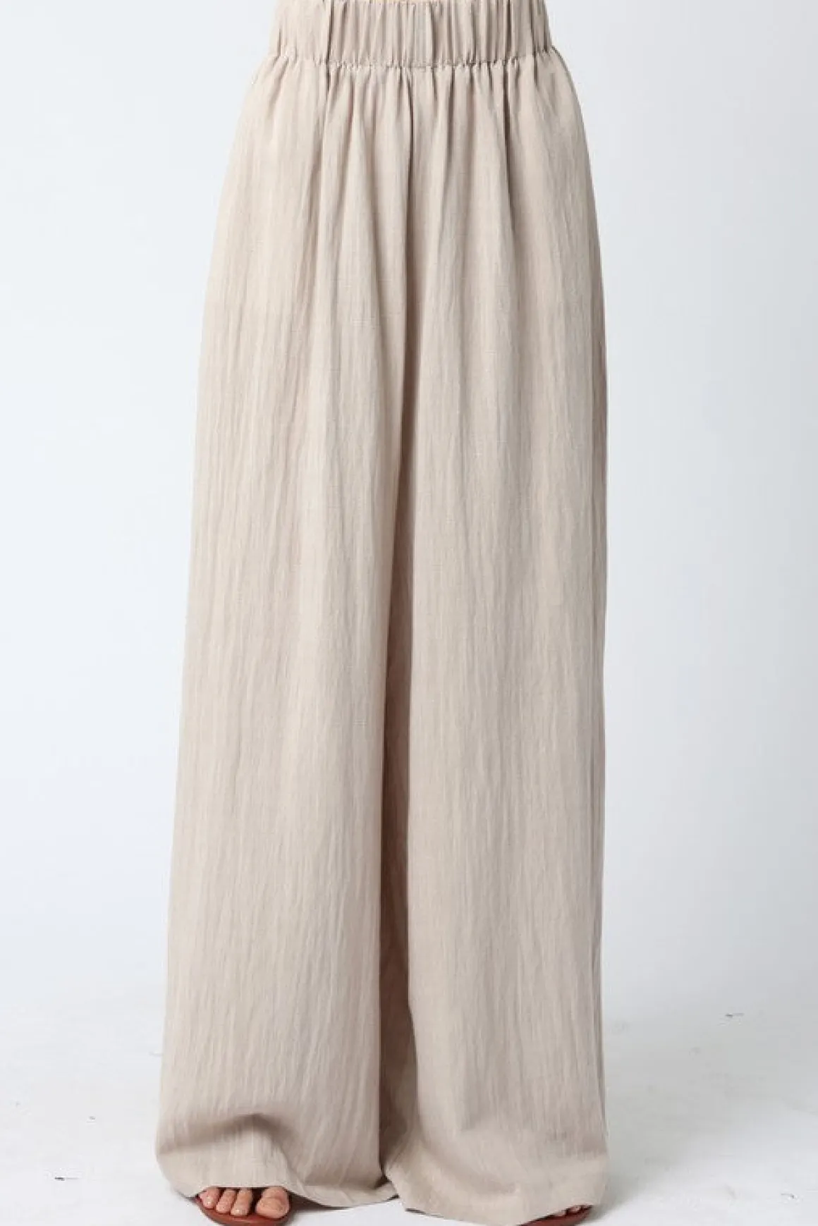 Waitlist 5/5 ♥ Jessie High Waist Woven Wide Leg Pants Khaki