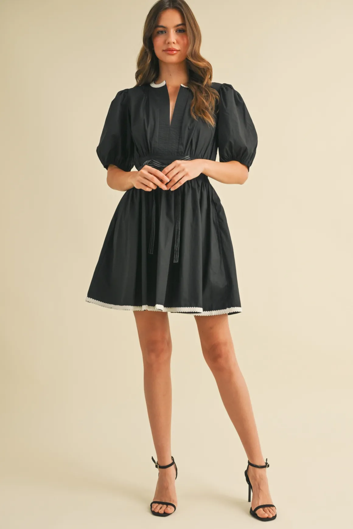 Waitlist 4/25 ♥︎ Julie Short Puff Sleeve Flared Mini Dress Black