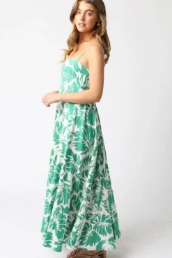 Waitlist 5/5 ♥ Kenzie Sleeveless Floral Print Maxi Dress Green