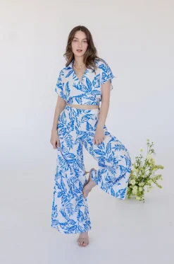 Wendy Short Sleeve Crop Top And Leaf Print Wide Leg Pants Set Blue